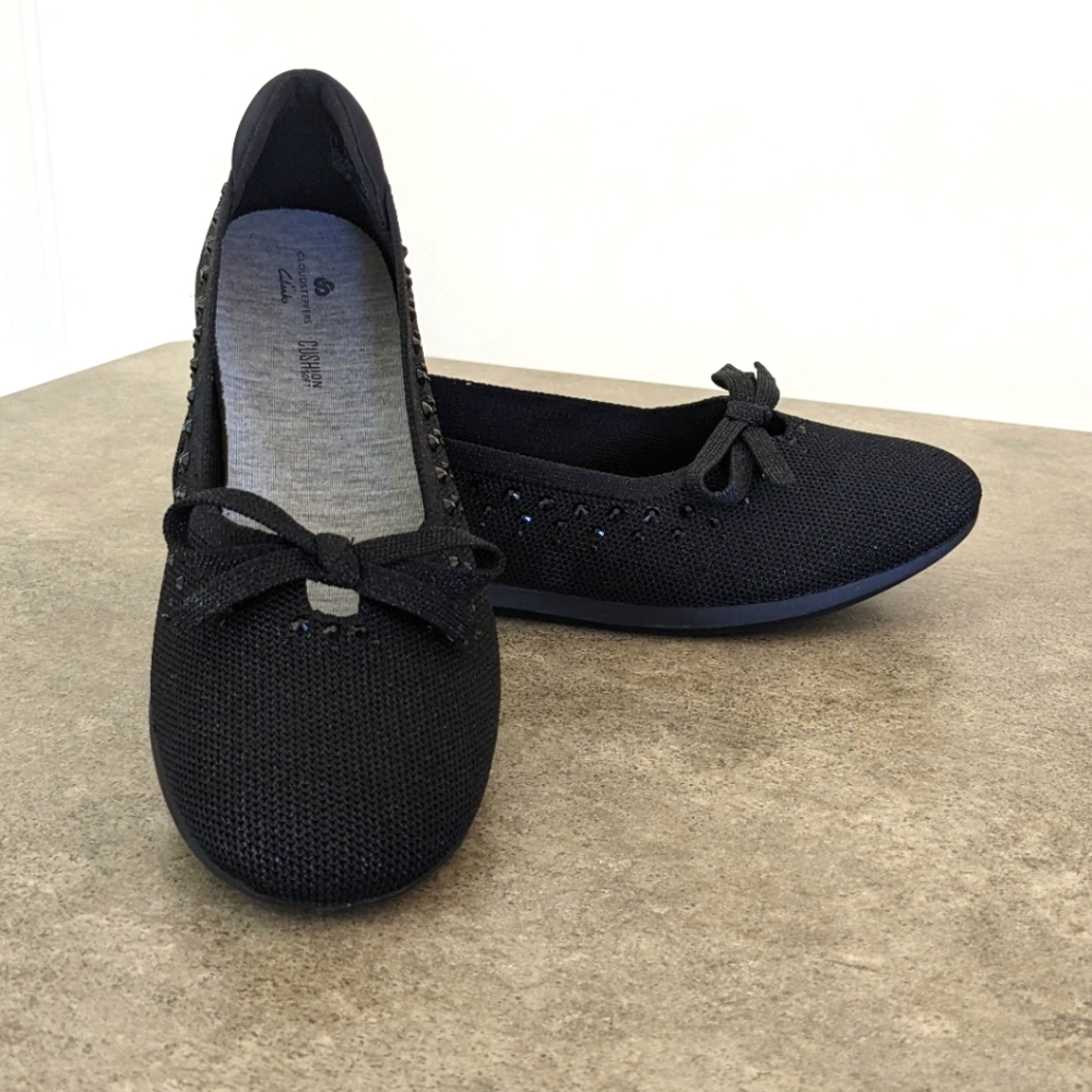 Clarks Cloudsteppers Carly Hope Flats, size 7.5, black ballet flats with bow
